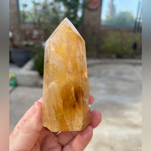 Golden Healer Quartz Crystal Tower w/Rainbow - Picture 3 of 9